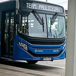 kairo_bus_22223