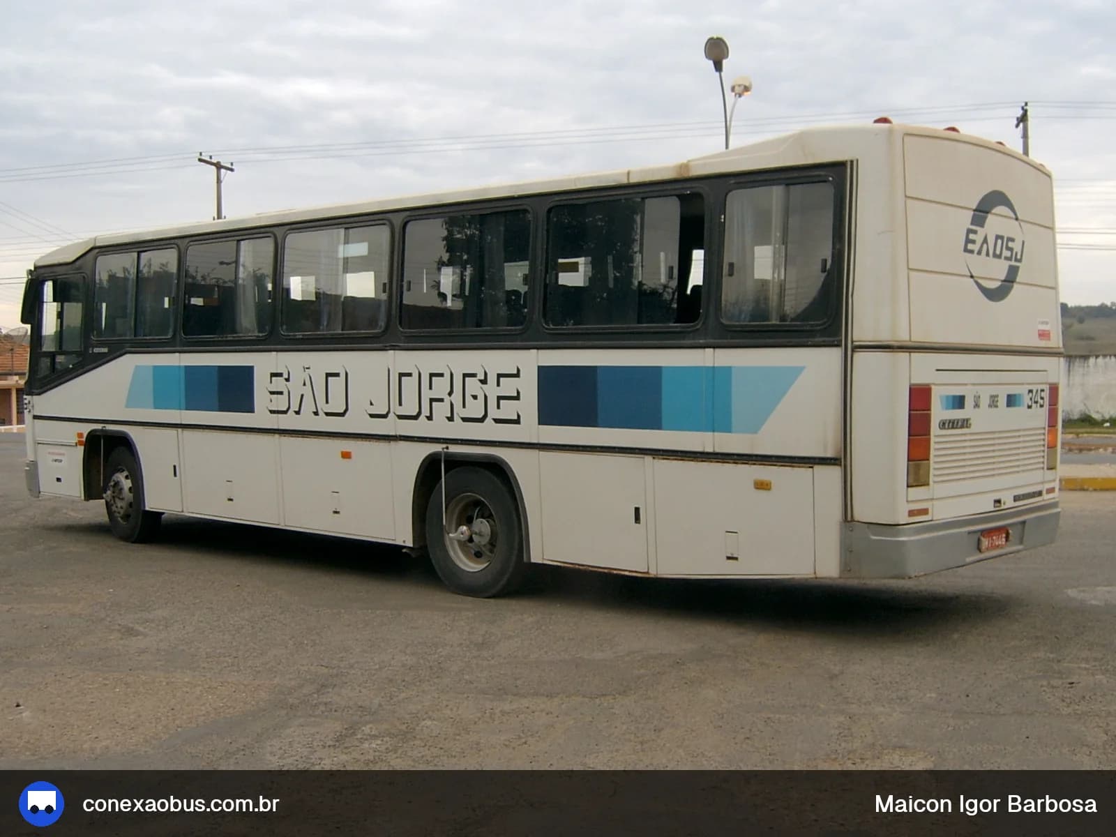 Ônibus Ciferal Pódium, da Empresa Auto Ônibus São Jorge, prefixo 345, em Tatuí-SP