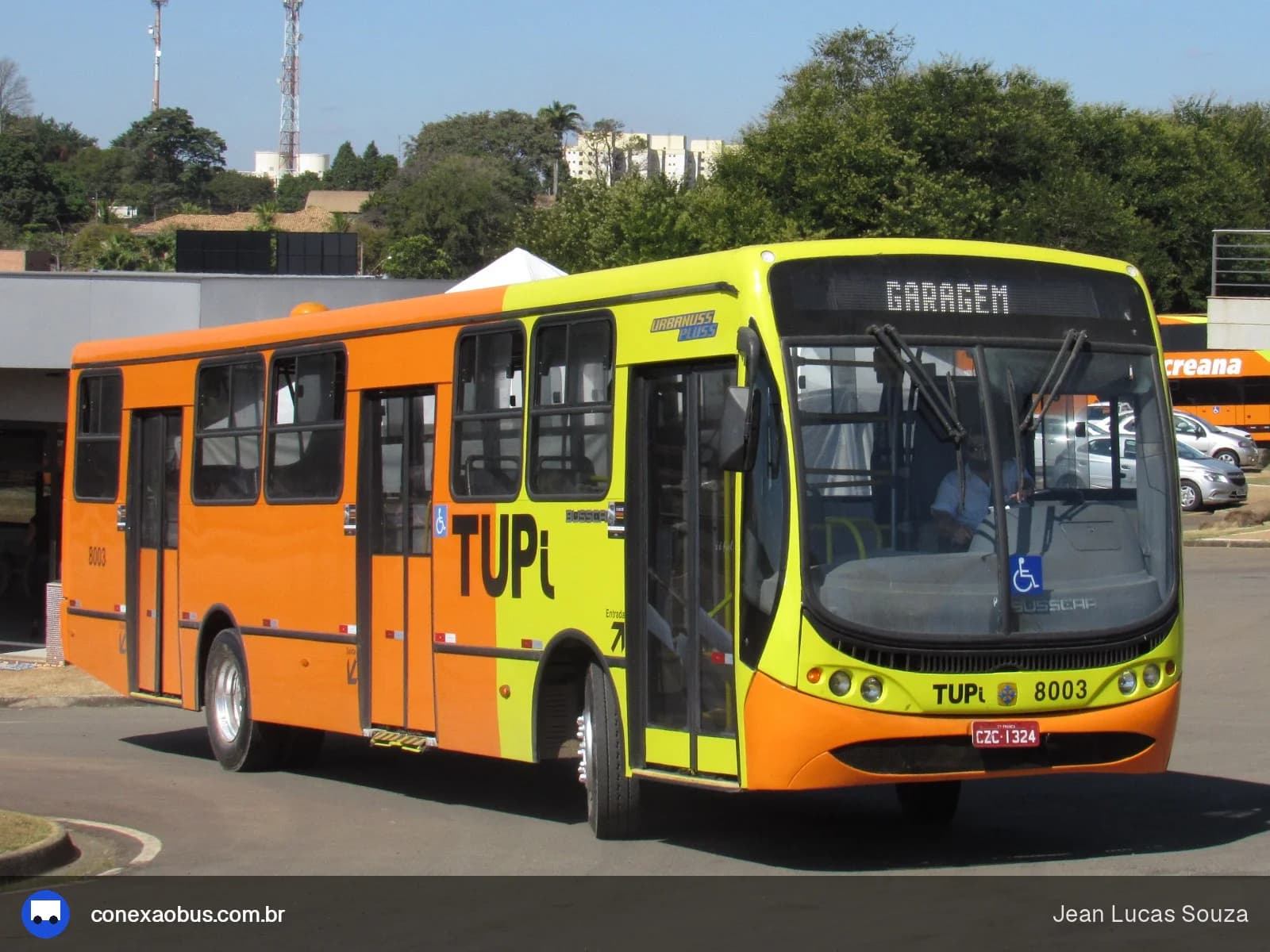 Ônibus Busscar Urbanuss Pluss, da TUPi | Transporte Urbano Piracicaba, prefixo 8003, em Piracicaba-SP