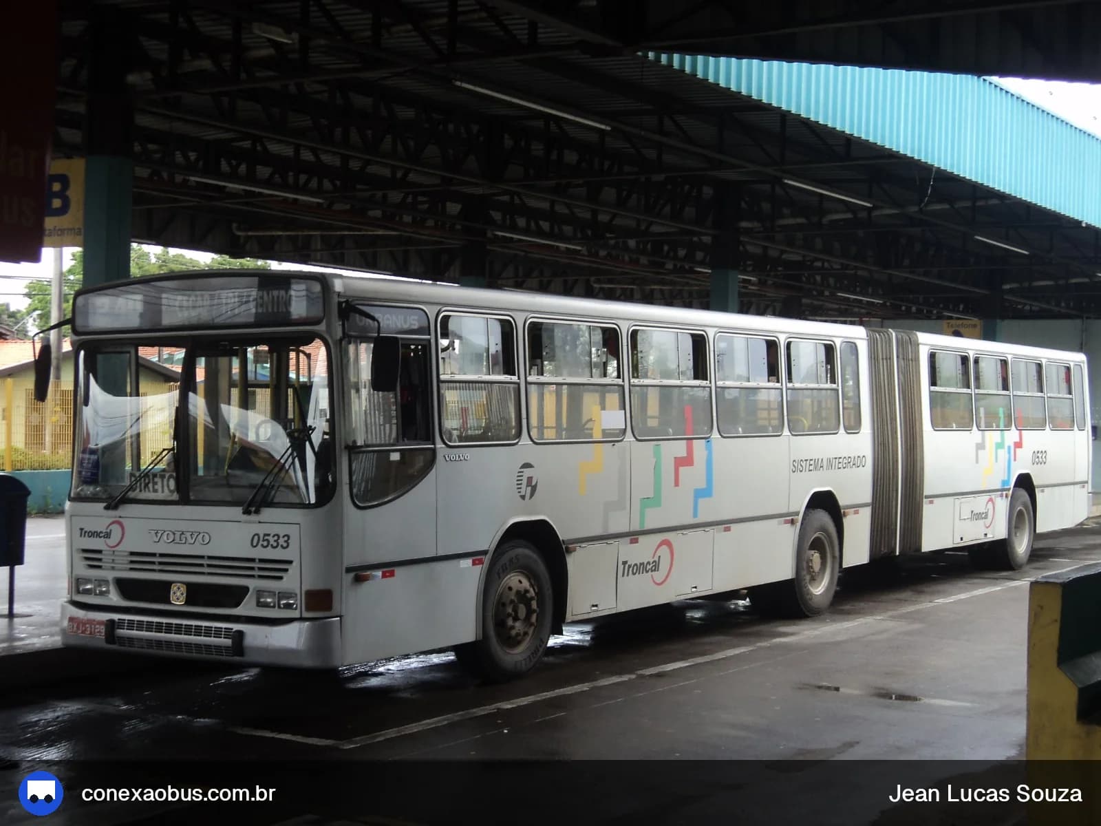 Ônibus Busscar Urbanus 1994, da Viação Piracema de Transportes Ltda, prefixo 0533, em Piracicaba-SP