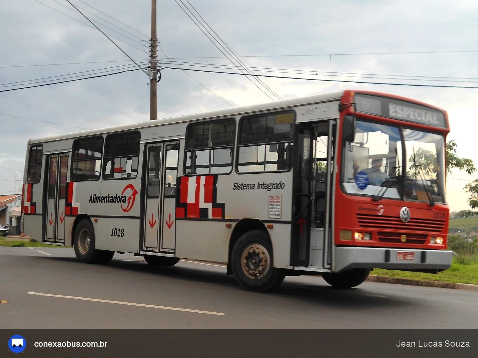 Ônibus Busscar Urbanus 1994, da VIPA - Viação Panorâmica, prefixo 1018, em Piracicaba-SP