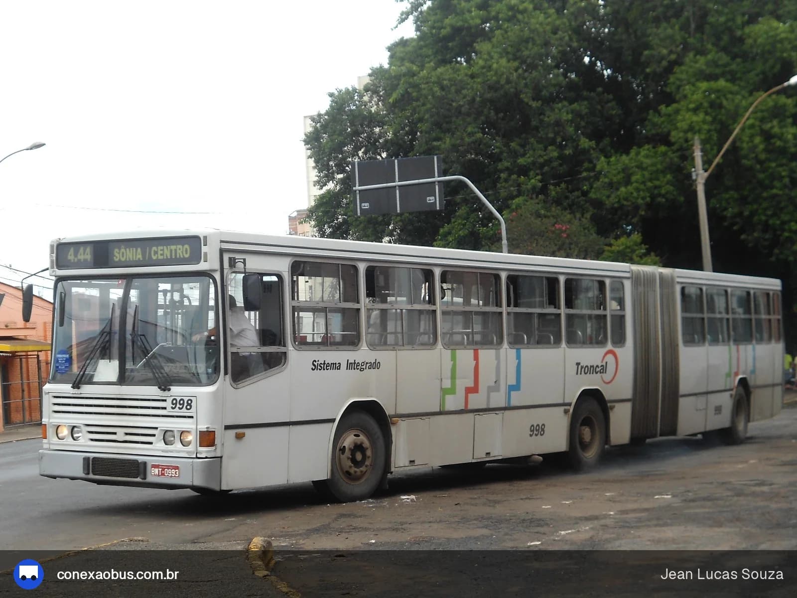 Ônibus Busscar Urbanus 1990, da VIPA - Viação Panorâmica, prefixo 998, em Piracicaba-SP