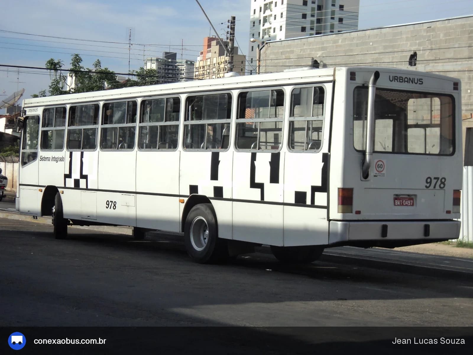 Ônibus Busscar Urbanus 1990, da VIPA - Viação Panorâmica, prefixo 978, em Piracicaba-SP