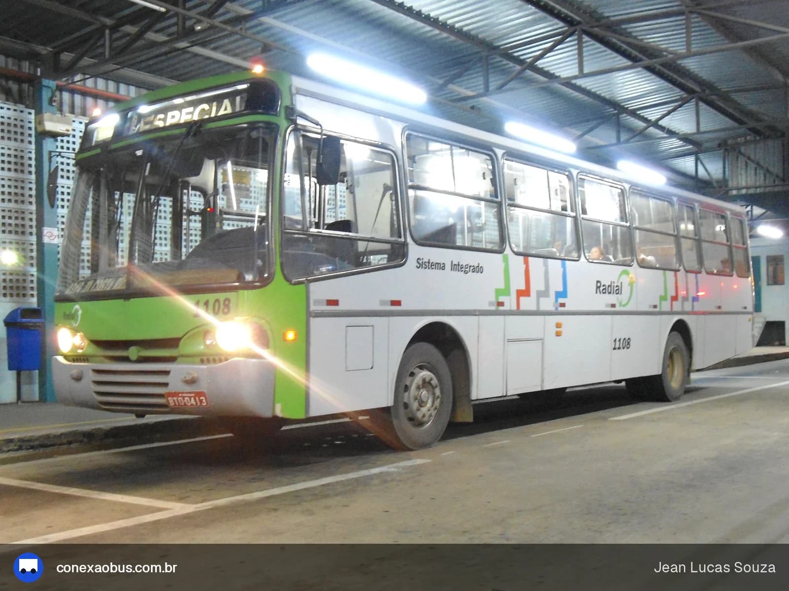 Ônibus CAIO Alpha, da VIPA - Viação Panorâmica, prefixo 1108, em Piracicaba-SP