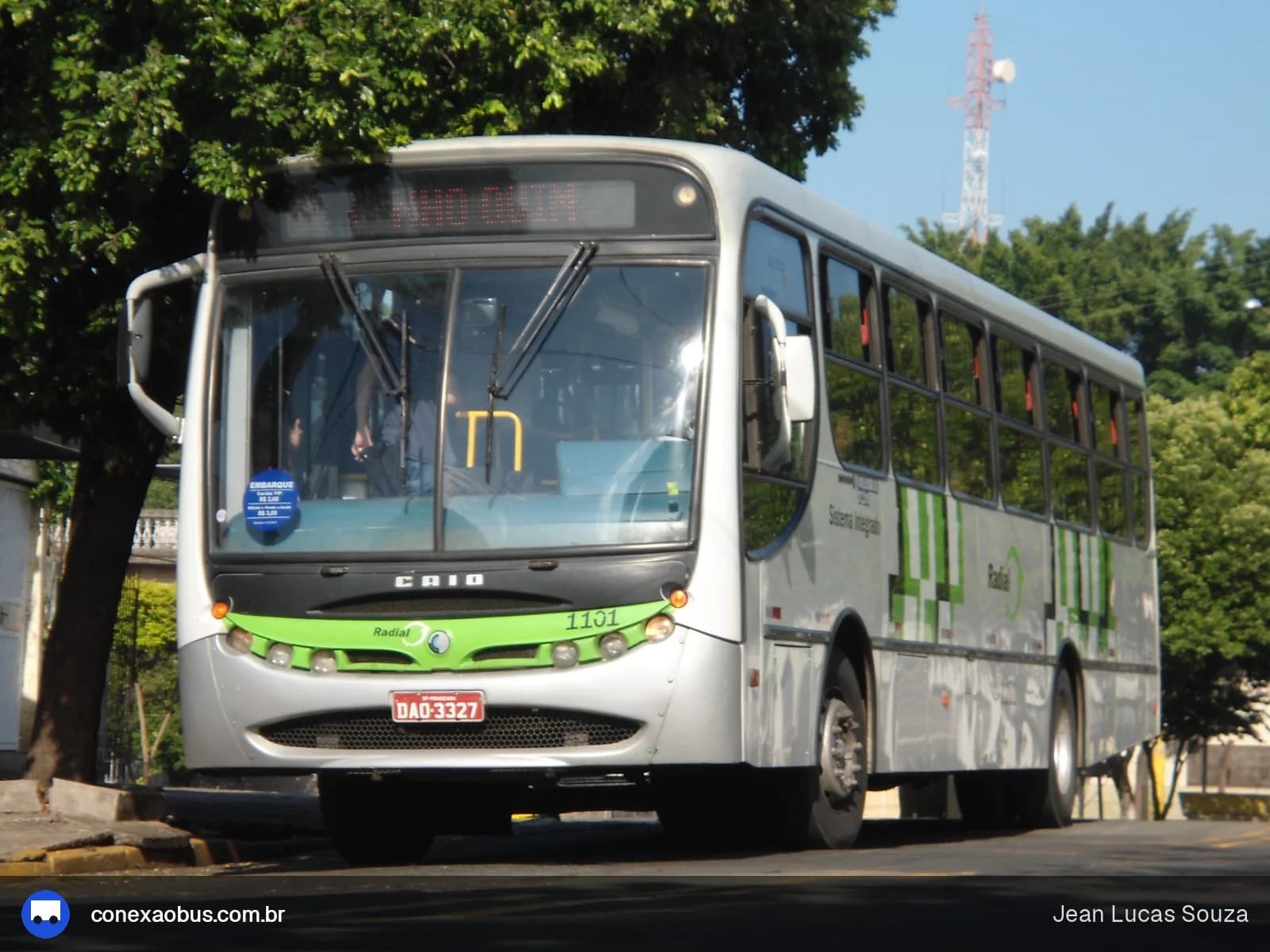 Ônibus CAIO Apache Vip, da Auto Viação Millenium Ltda, prefixo 1101, em Piracicaba-SP