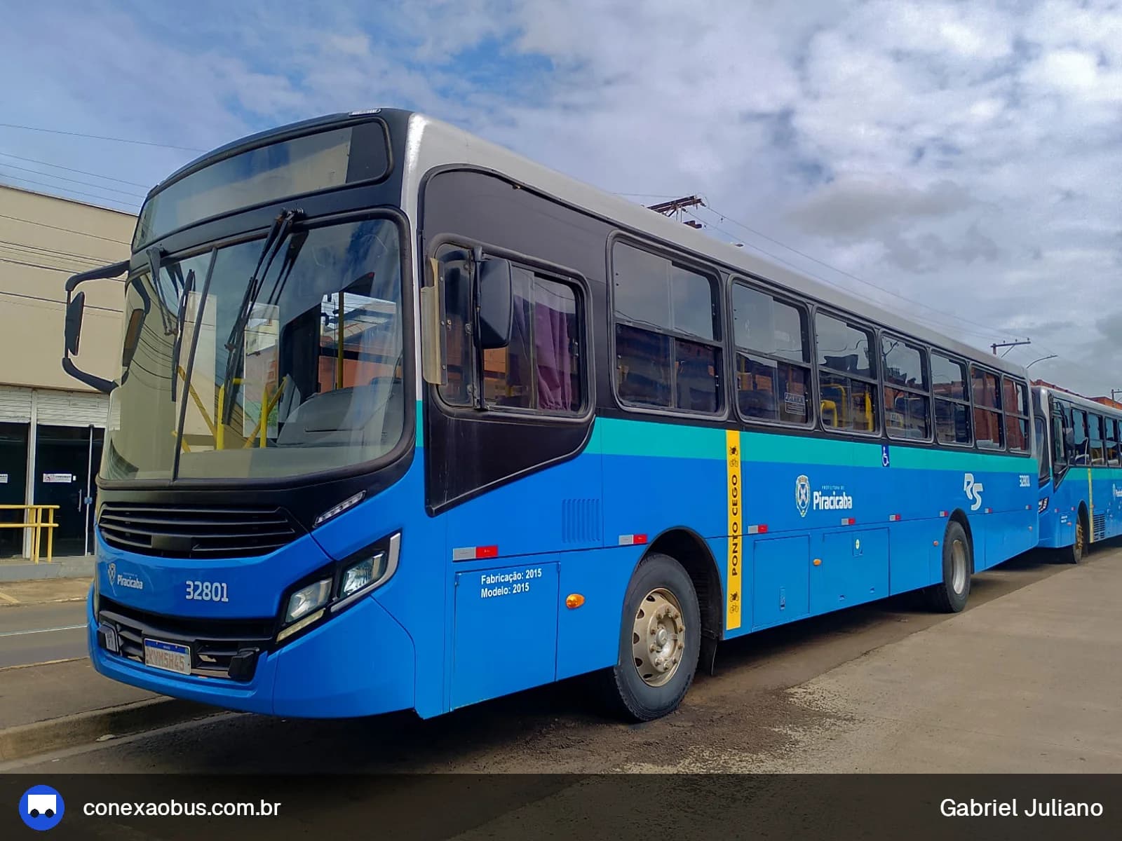Ônibus CAIO Apache Vip IV, da Rápido Sumaré | Pira Mobilidade, prefixo 32801, em Piracicaba-SP