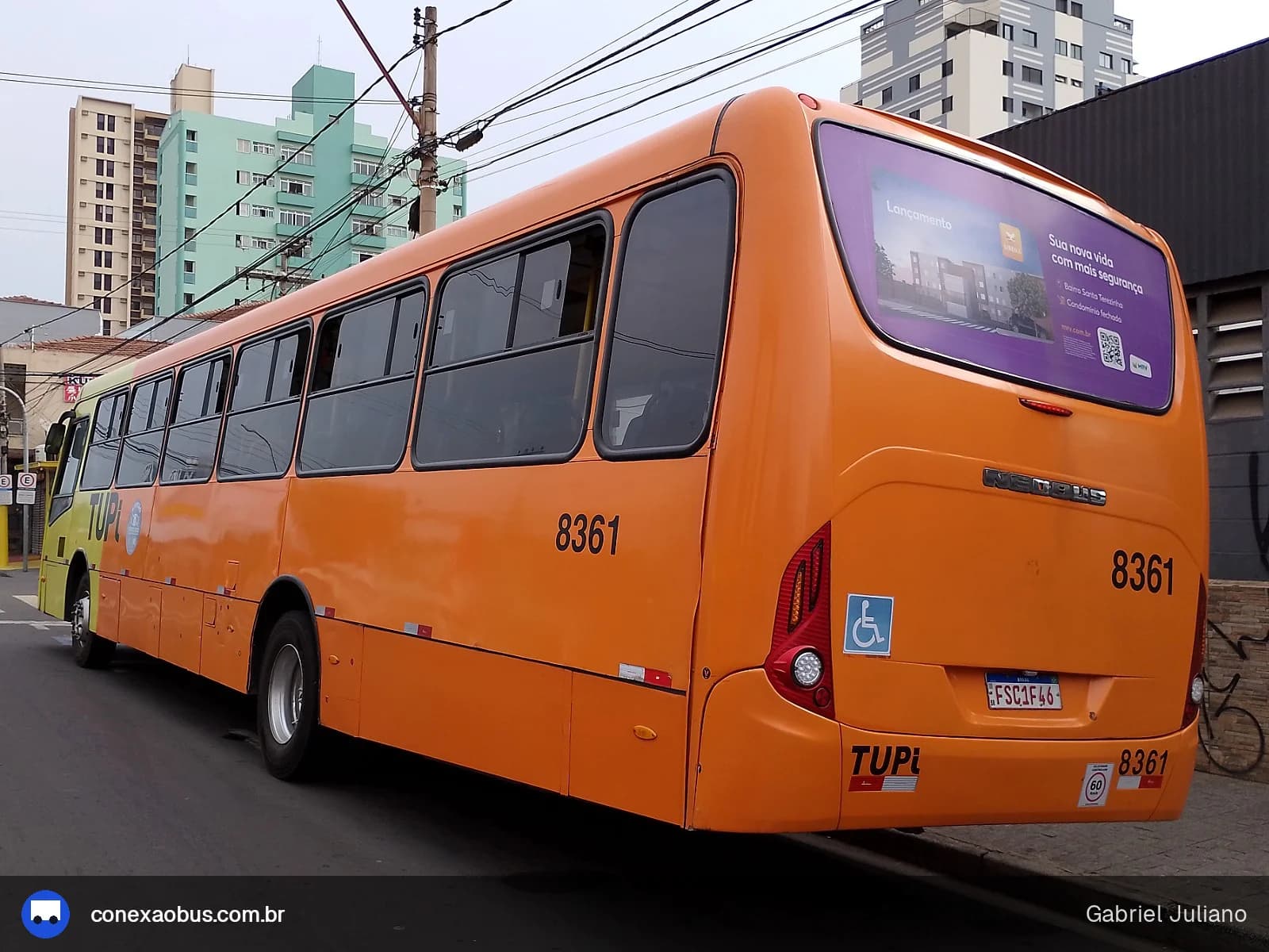 Ônibus Neobus Mega Plus, da TUPi | Transporte Urbano Piracicaba, prefixo 8361, em Piracicaba-SP
