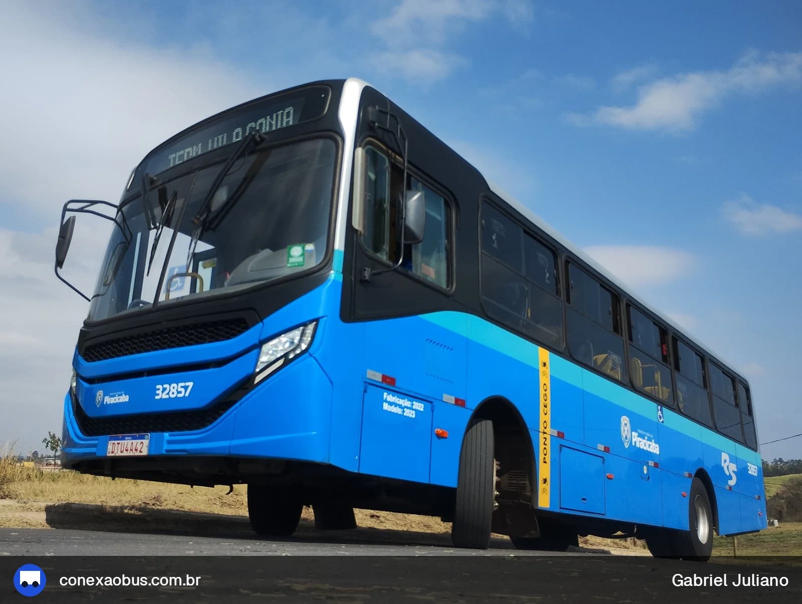 Ônibus CAIO Apache Vip V, da Rápido Sumaré | Pira Mobilidade, prefixo 32857, em Piracicaba-SP