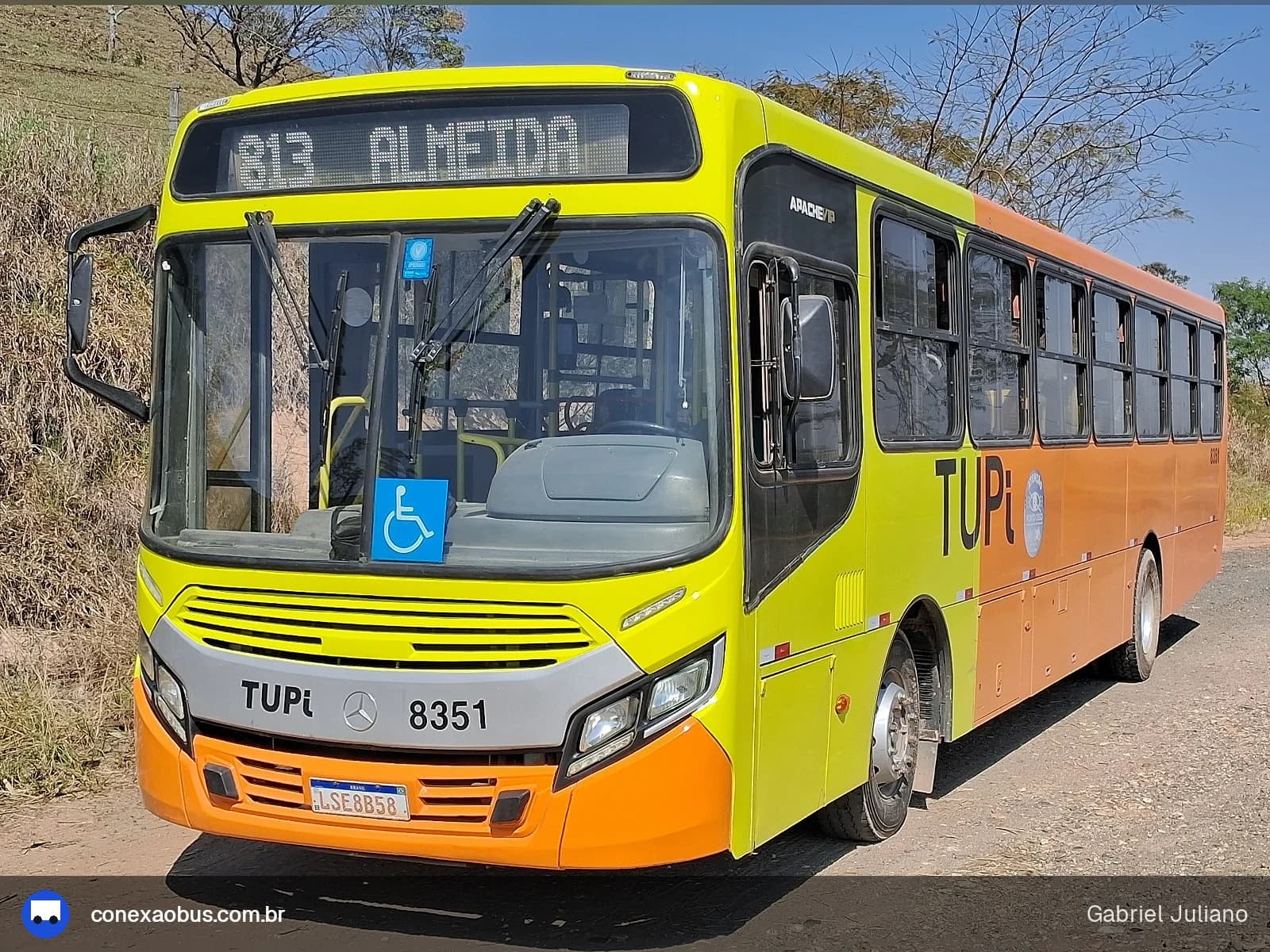 Ônibus CAIO Apache Vip IV, da TUPi | Transporte Urbano Piracicaba, prefixo 8351, em Piracicaba-SP