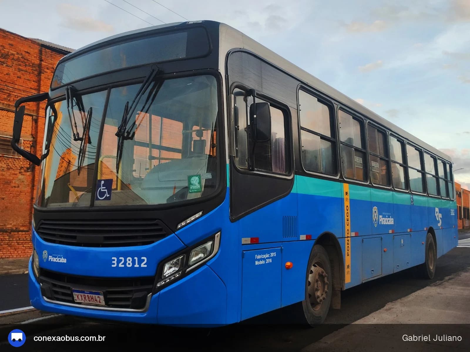 Ônibus CAIO Apache Vip IV, da Rápido Sumaré | Pira Mobilidade, prefixo 32812, em Piracicaba-SP