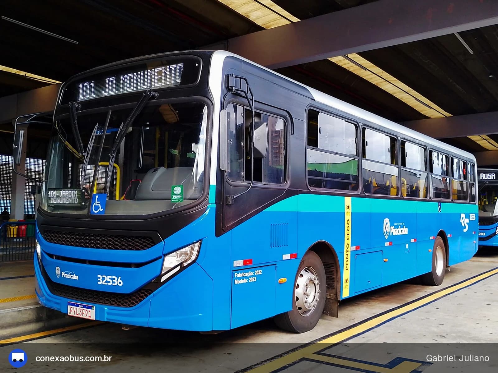Ônibus CAIO Apache Vip V, da Rápido Sumaré | Pira Mobilidade, prefixo 32536, em Piracicaba-SP