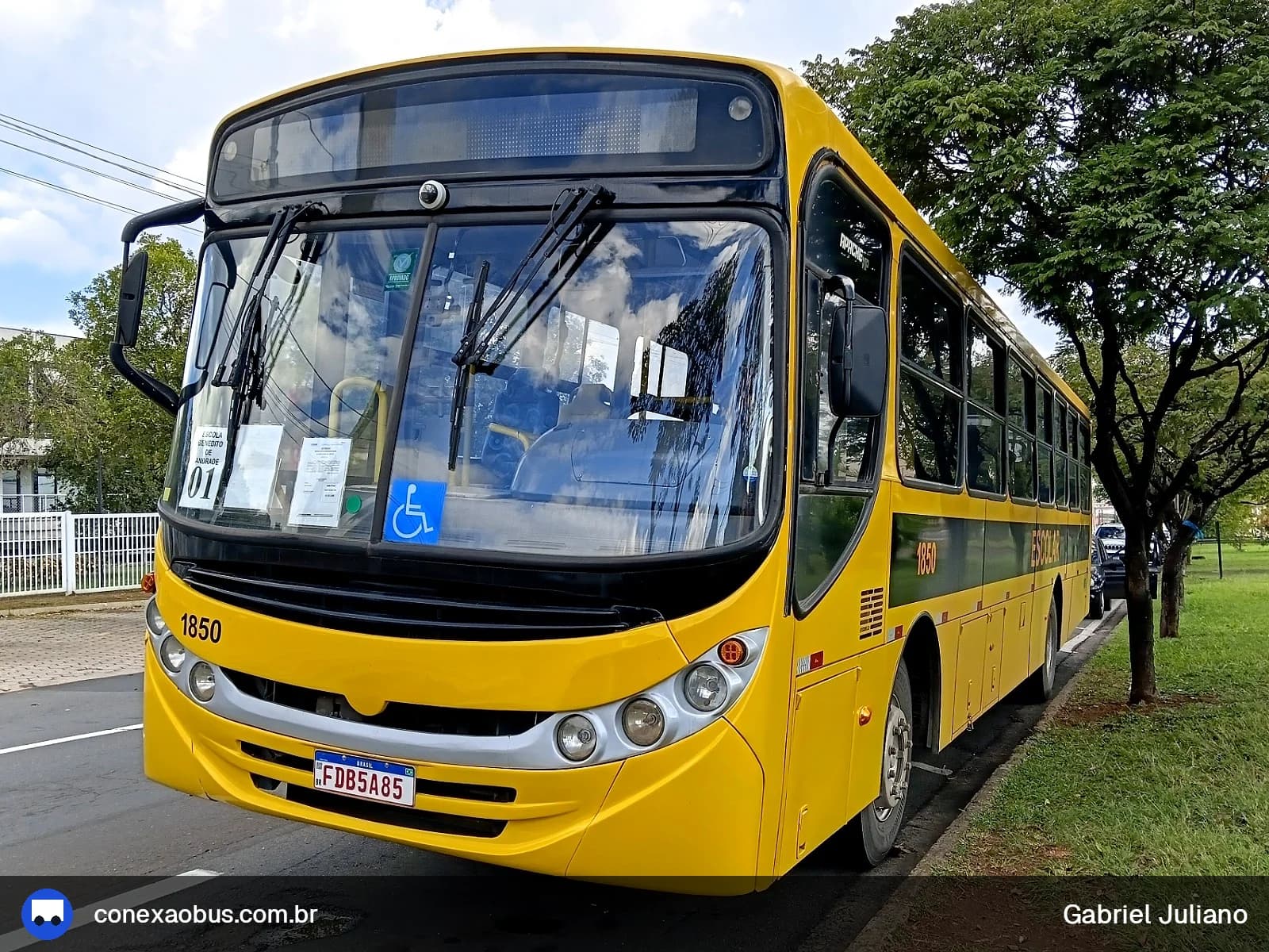 Ônibus CAIO Apache Vip II, da Viação Stênico Ltda, prefixo 1850, em Piracicaba-SP