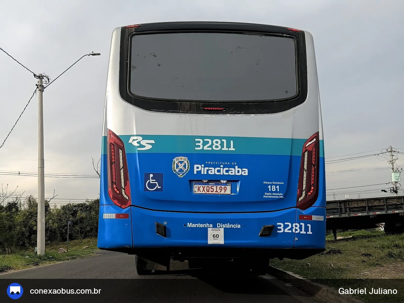 Ônibus CAIO Apache Vip IV, da Rápido Sumaré | Pira Mobilidade, prefixo 32811, em Piracicaba-SP