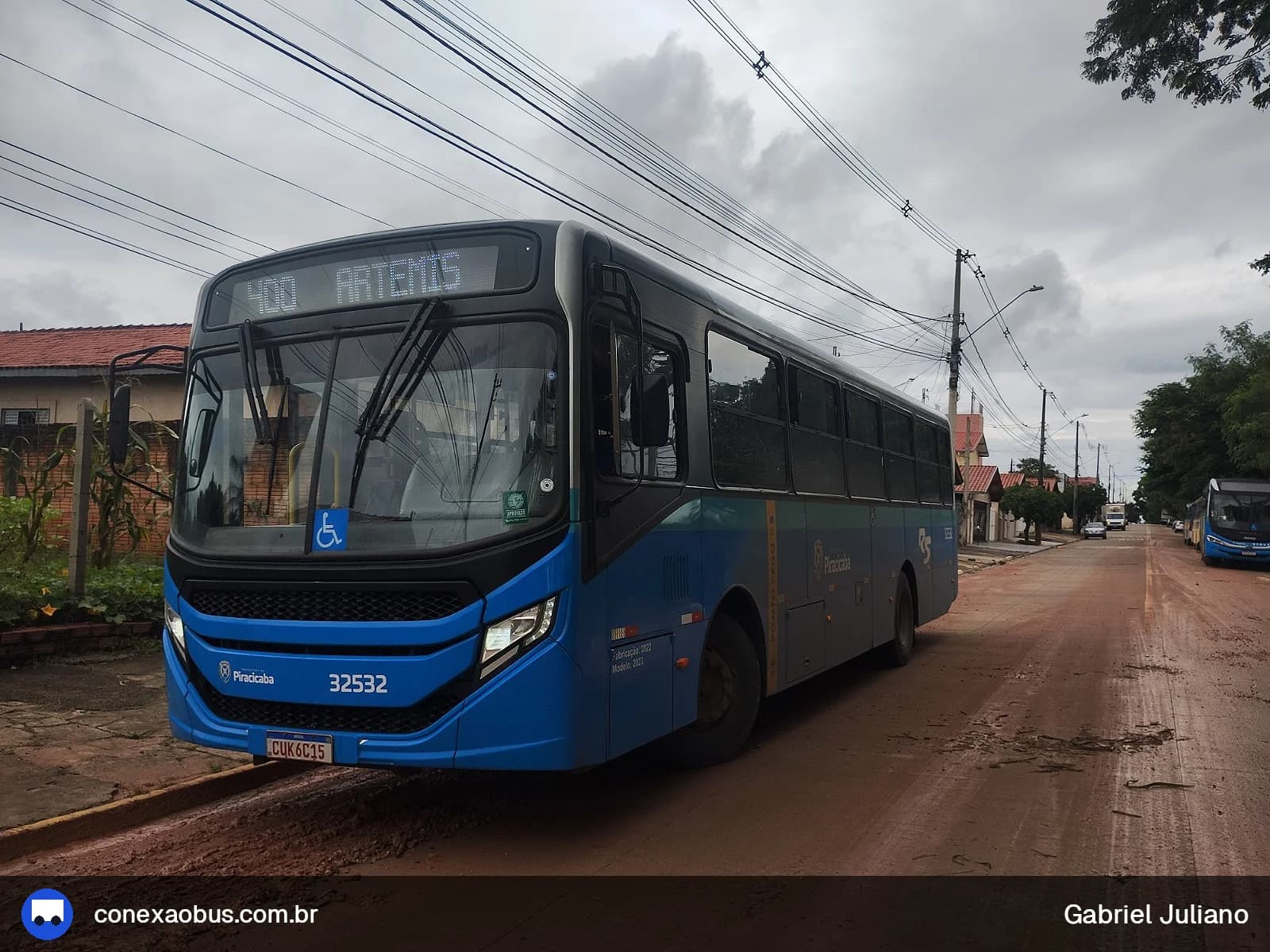 Ônibus CAIO Apache Vip V, da Rápido Sumaré | Pira Mobilidade, prefixo 32532, em Piracicaba-SP