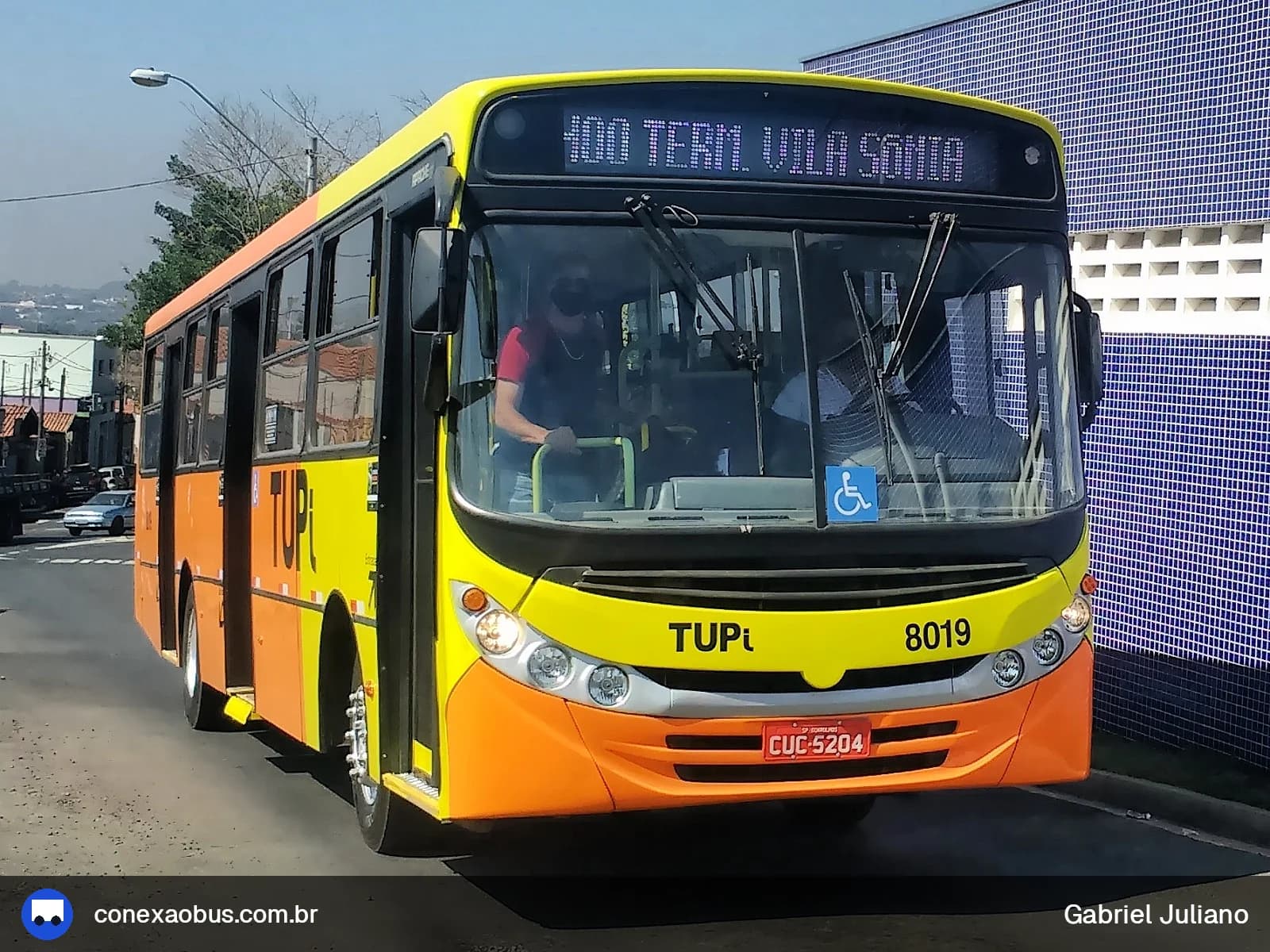 Ônibus CAIO Apache Vip II, da TUPi | Transporte Urbano Piracicaba, prefixo 8019, em Piracicaba-SP