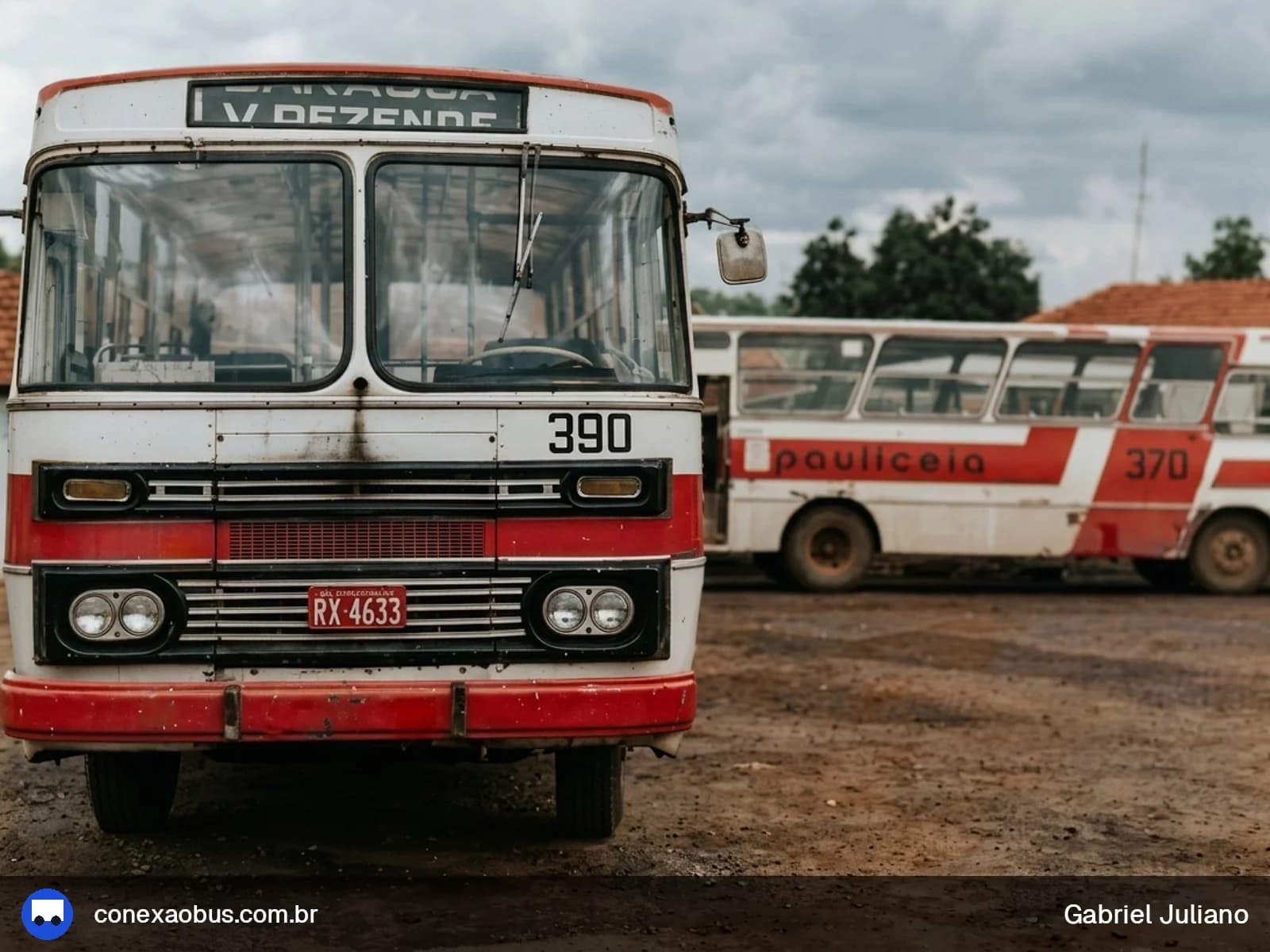 Ônibus CAIO Bela Vista II, da EAOP - Empresa de Auto Ônibus Paulicéia, prefixo 390, em Piracicaba-SP