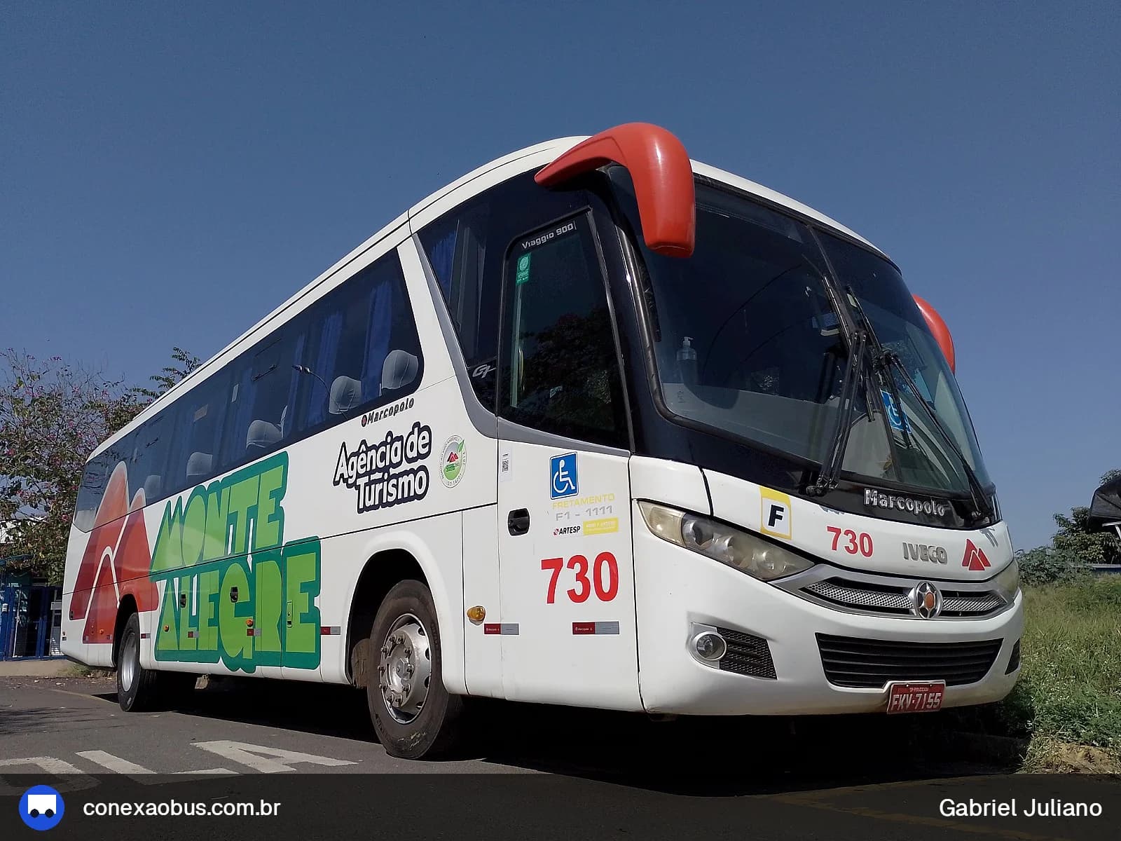 Ônibus Marcopolo Viaggio G7 900, da Monte Alegre Turismo, prefixo 730, em Piracicaba-SP