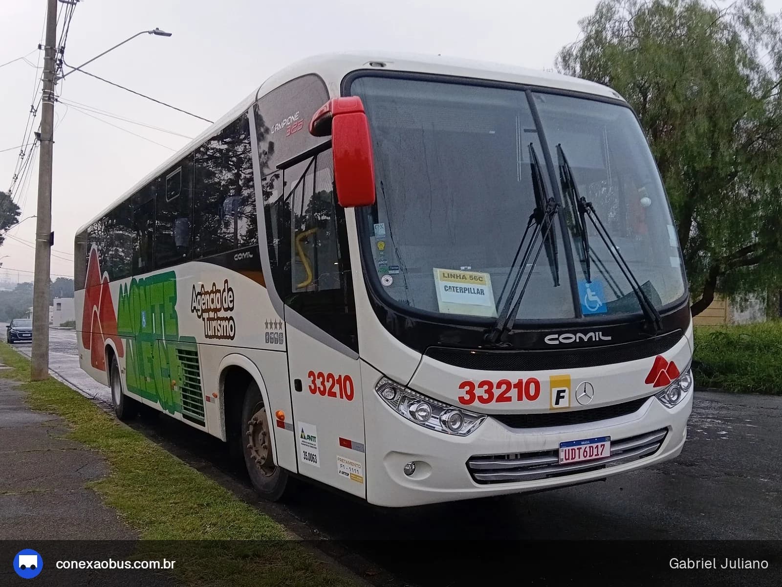 Ônibus Comil Campione 3.25 2014, da Monte Alegre Turismo, prefixo 33210, em Piracicaba-SP