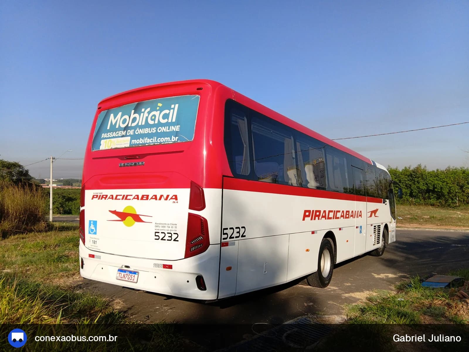 Ônibus Busscar El Buss FT 2021, da Viação Piracicabana, prefixo 5232, em Piracicaba-SP