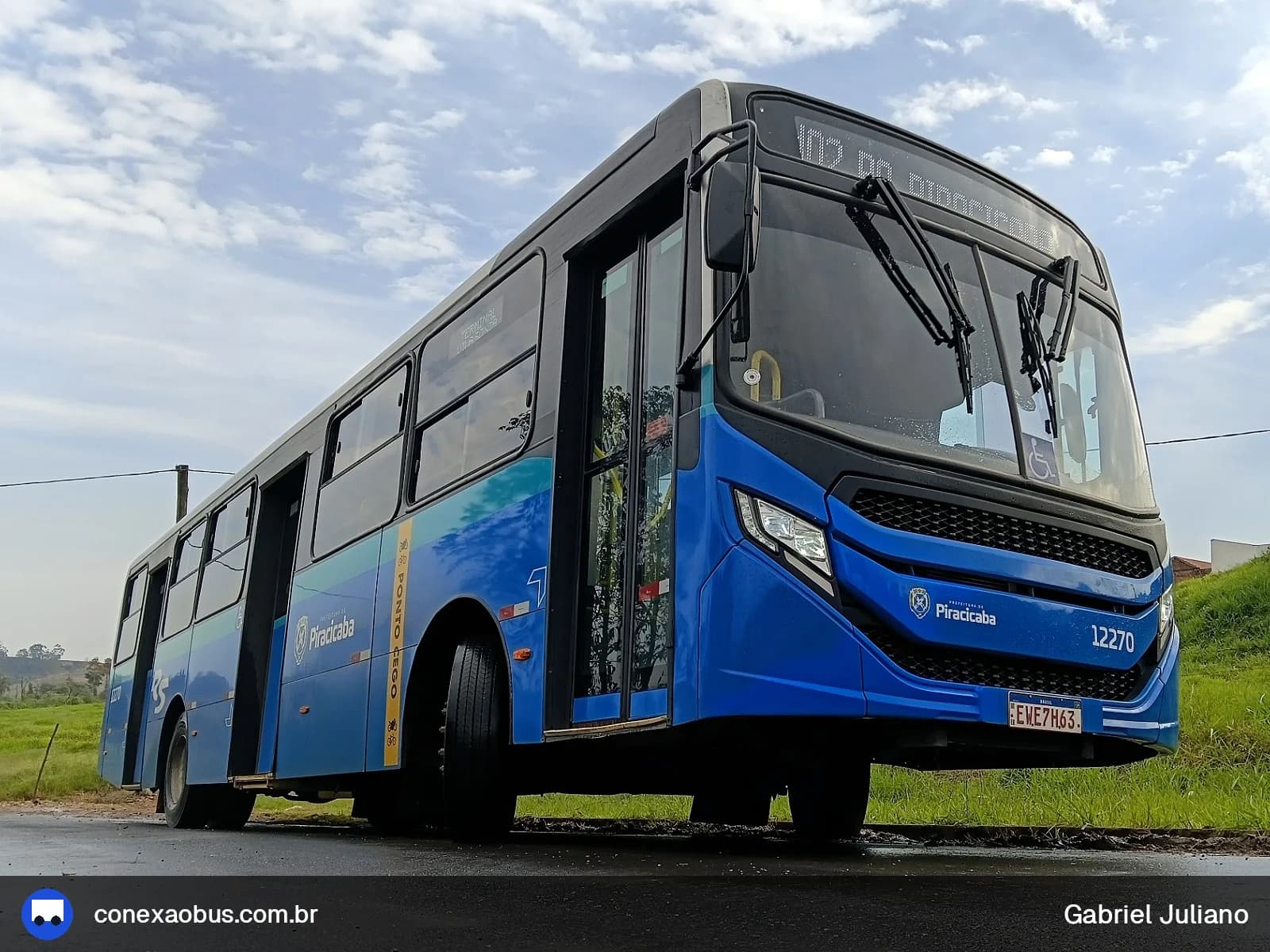 Ônibus CAIO Apache Vip V, da Rápido Sumaré | Pira Mobilidade, prefixo 12270, em Piracicaba-SP