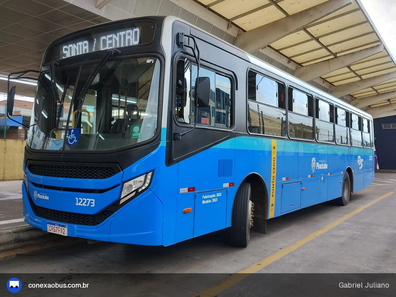 Ônibus CAIO Apache Vip V, da Rápido Sumaré | Pira Mobilidade, prefixo 12273, em Piracicaba-SP