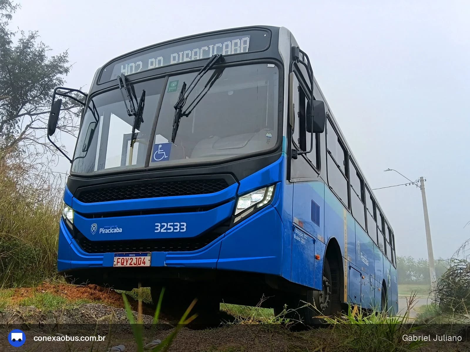 Ônibus CAIO Apache Vip V, da Rápido Sumaré | Pira Mobilidade, prefixo 32533, em Piracicaba-SP